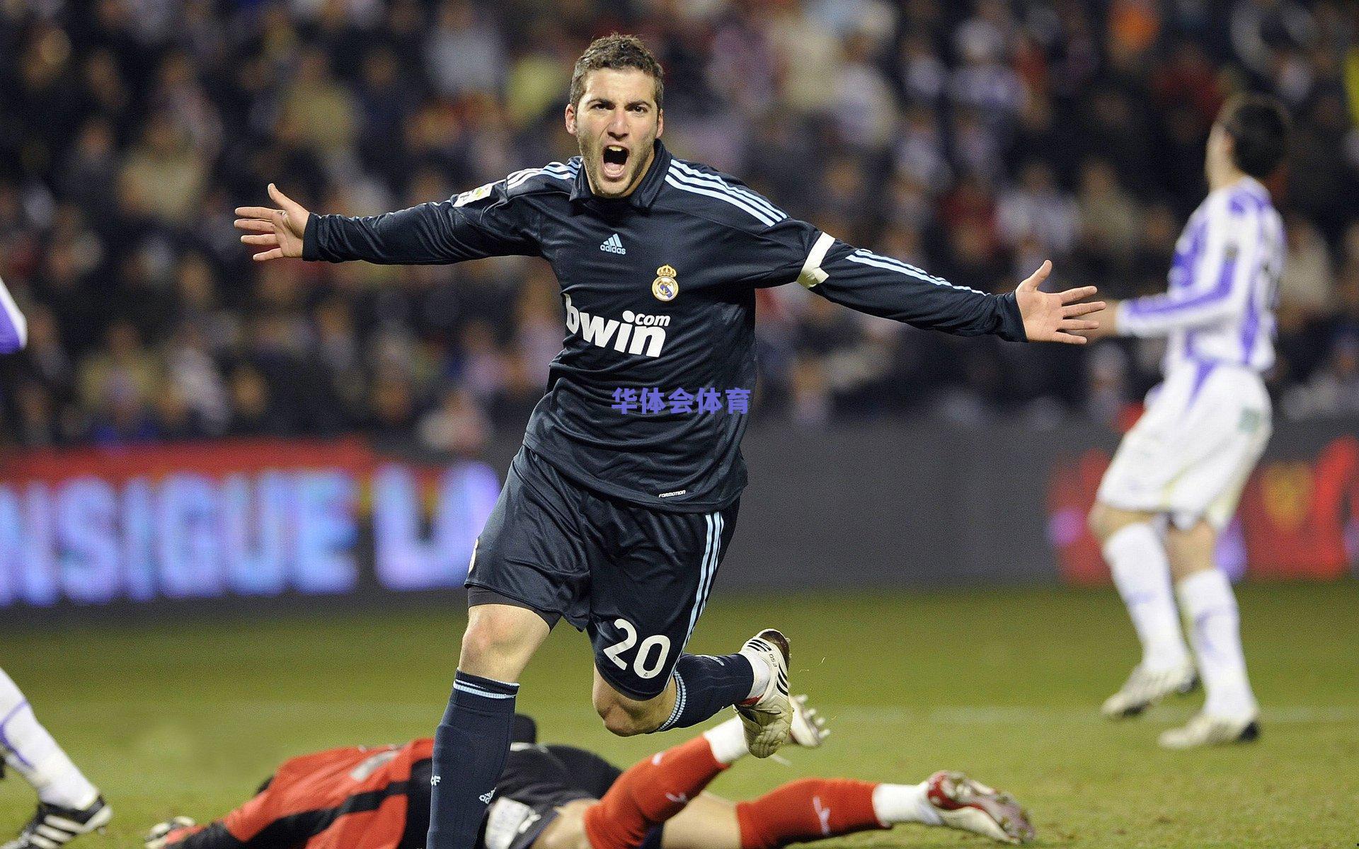 英超金靴争夺战，哈兰德以64.9%绝对优势领跑，萨拉赫与约克雷斯紧随其后